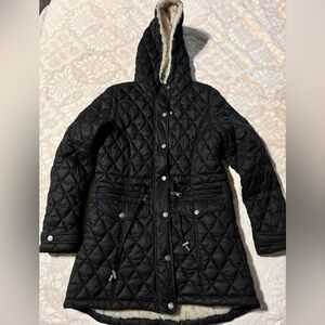 Black Quilted Long & Lined “Madden Girl” Warm Coat w Hood. Sz XS